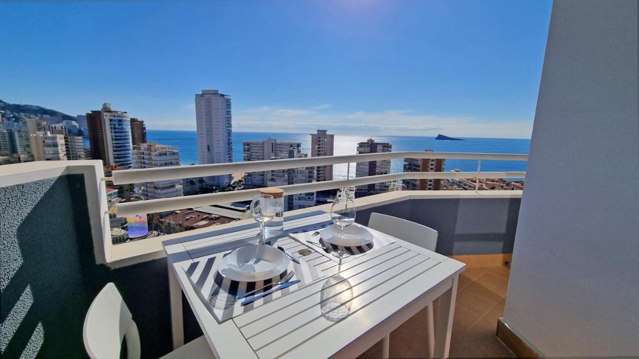 En El Centro De Benidorm Y Con Vistas Al Mar Apartment Exterior photo