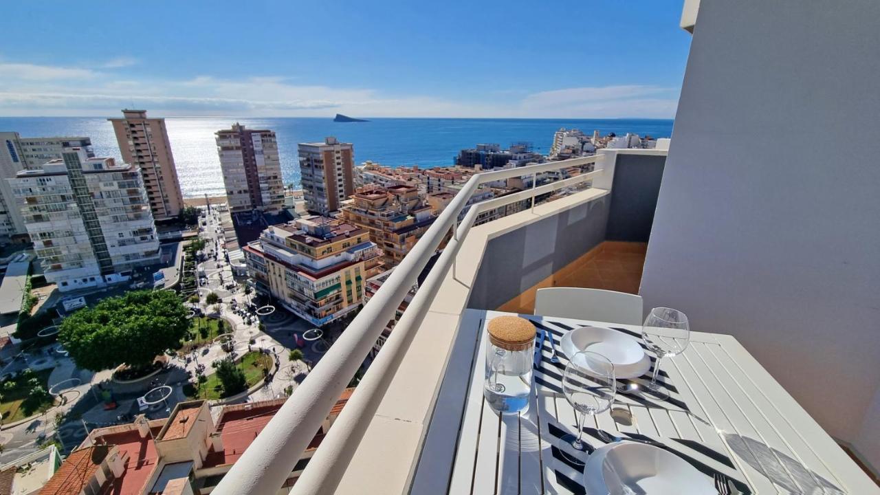 En El Centro De Benidorm Y Con Vistas Al Mar Apartment Exterior photo